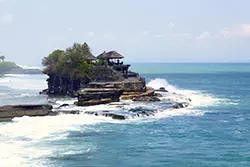 Bali Pura Tahan Lot
